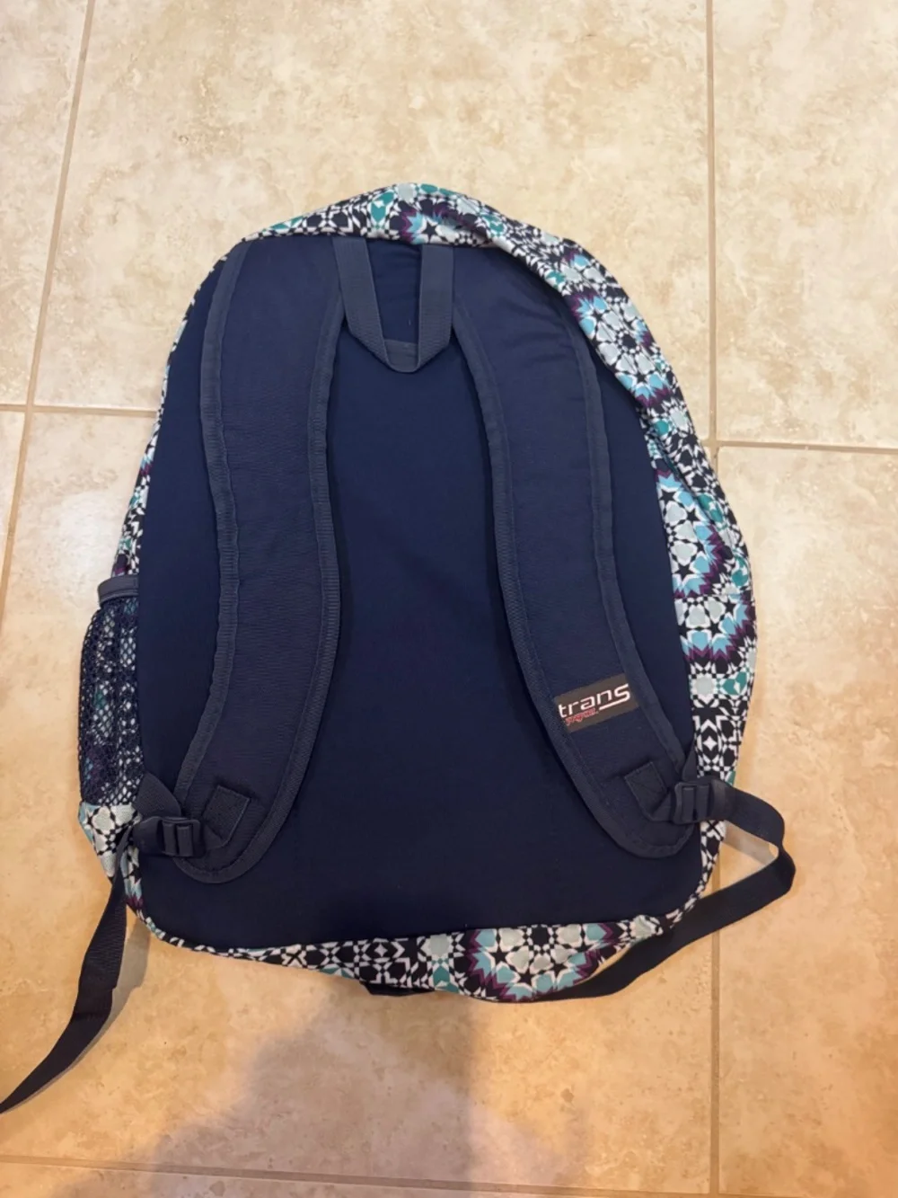 Handout Trans Backpack - Picture 2 of 2